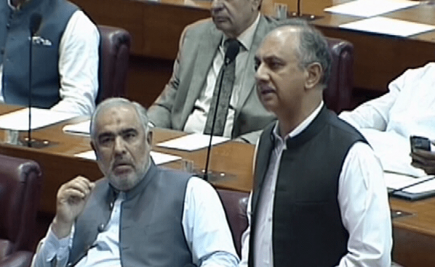 Opposition Leader Condemns Defence Minister Asif’s Remarks About Ayub Khan as ‘Unwarranted’